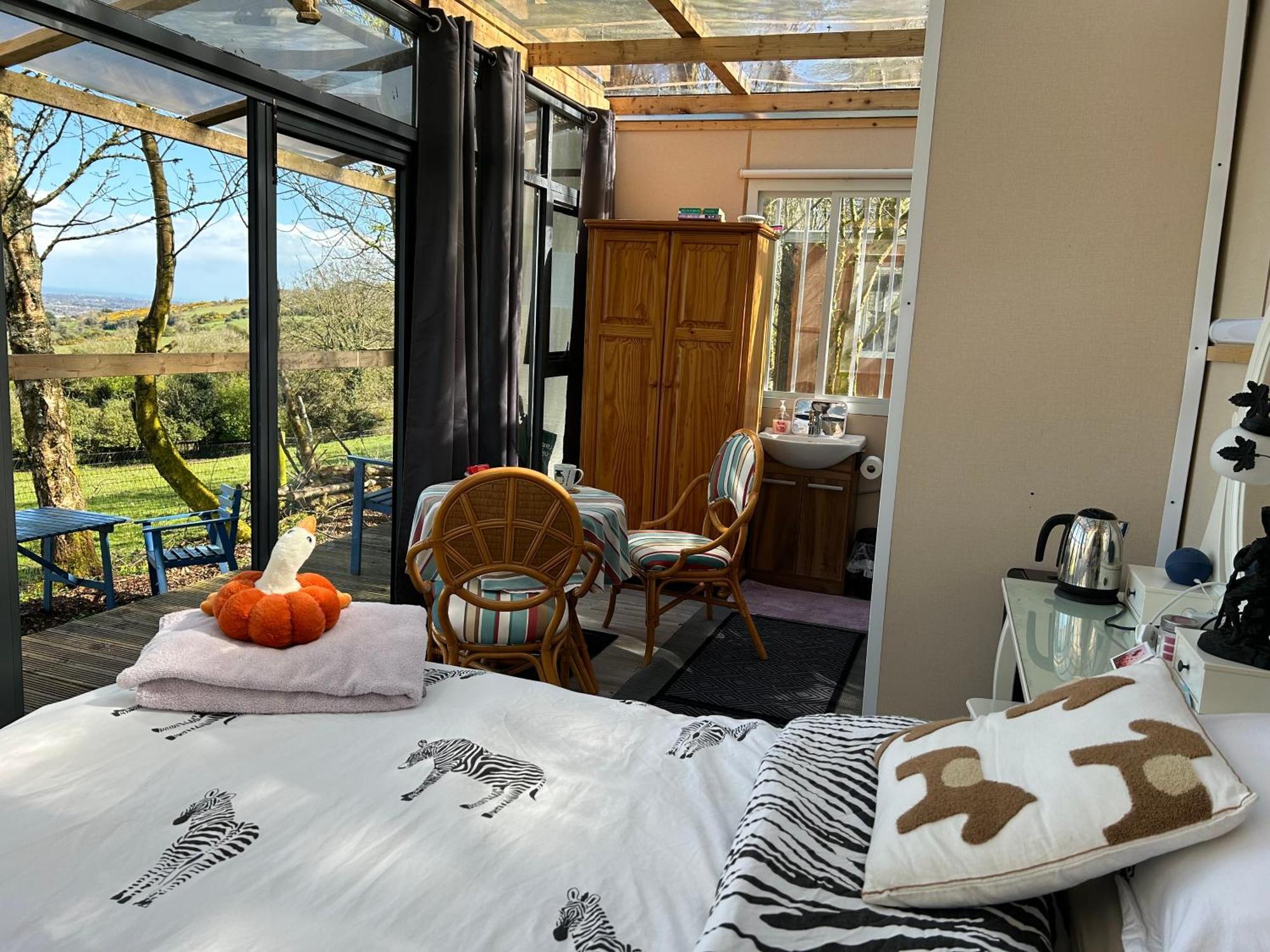Sky Gazer Cabin In The Woods Dublín Exterior foto