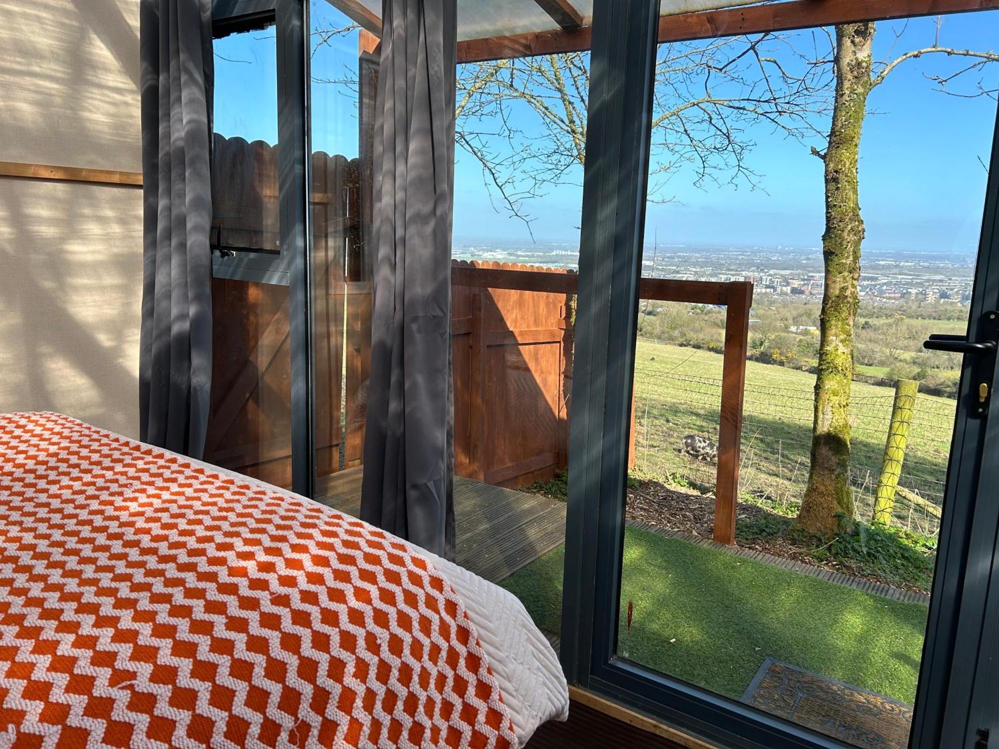 Sky Gazer Cabin In The Woods Dublín Exterior foto